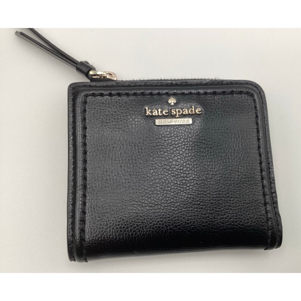 Kate Spade New York Small Pebbled Leather L-Zip Bifold Wallet - Black